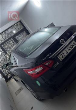 نيسان ألتيما